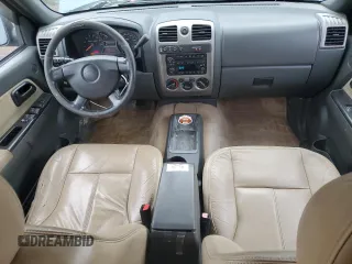 2006 Chevrolet Colorado 2LT z VIN 1GCDT136768215206, wystawiony jako Copart lot #56860685 z przebiegiem 162 340 mil mil oraz Czysty tytuł • Clean title. Historia ofert i sprzedaży dostępna na DreamBid. Obrazek 8.