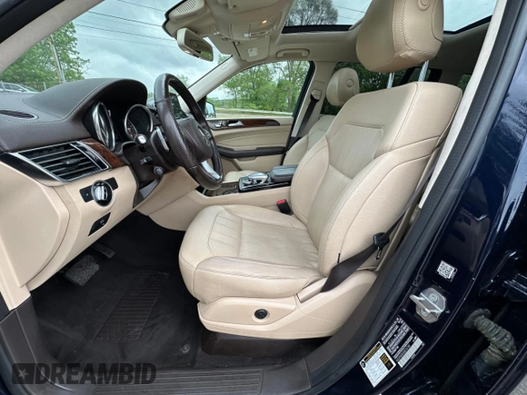 2019 Mercedes-Benz GLS 450 z VIN 4JGDF6EE6KB216140, wystawiony jako Copart lot #58236845 z przebiegiem 149 699 mil mil oraz Czysty tytuł • Clean title. Historia ofert i sprzedaży dostępna na DreamBid. Obrazek 14.