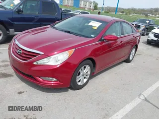 2013 Hyundai Sonata GLS with VIN 5NPEB4AC6DH705264, listed as a IAAI auction lot 42031235 with 68,752 mi miles and . Bid and sale history available at carsss.com. Image 17.