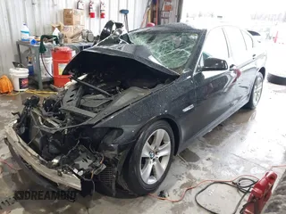 2011 BMW 5 Series 528i with VIN WBAFR1C56BC740485, listed as a IAAI auction lot 41712143 with Not Provided miles and . Bid and sale history available at carsss.com. Image 19.