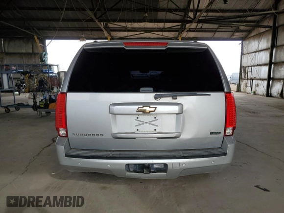 2010 Chevrolet Suburban LT with VIN 1GNUCJE05AR254136, listed as a Copart auction lot 48036375 with 146,698 mi miles and Clean Title. Bid and sale history available at carsss.com. Image 6.