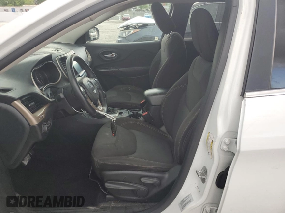 2016 Jeep Cherokee Latitude with VIN 1C4PJLCS9GW137505, listed as a Copart auction lot 62569105 with 135,101 mi miles and Clean title. Bid and sale history available at DreamBid. Image 7.