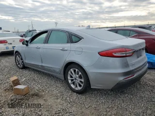 2020 Ford Fusion SE with VIN 3FA6P0HD8LR149876, listed as a Copart auction lot 89190665 with 138,373 mi miles and Salvage Title. Bid and sale history available at DreamBid. Image 2.