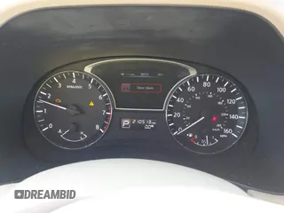 2013 Nissan Pathfinder SV with VIN 5N1AR2MM2DC607889, listed as a IAAI auction lot 41828129 with 210,513 mi miles. Bid and sale history available at carsss.com. Image 7.