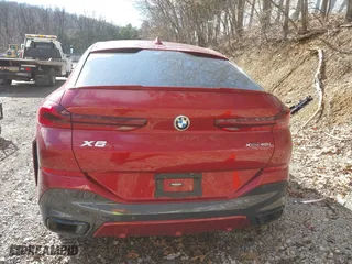 2021 BMW X6 xDrive40i with VIN 5UXCY6C01M9F72797, listed as a IAAI auction lot 41810317 with 16,084 mi miles. Bid and sale history available at carsss.com. Image 17.