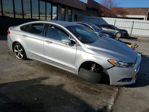 2016 Ford Fusion SE with VIN 3FA6P0HD9GR391260, listed as a Copart auction lot 80327804 with 0 mi miles and Non Repairable. Bid and sale history available at carsss.com. Image 4.