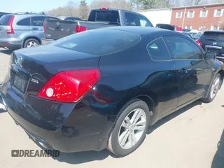 2013 Nissan Altima S with VIN 1N4AL2EP7DC213423, listed as a IAAI auction lot 42091194 with 115,914 mi miles and . Bid and sale history available at DreamBid. Image 4.
