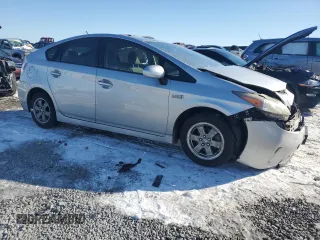 2014 Toyota Prius with VIN JTDKN3DP6E3049342, listed as a Copart auction lot 46463585 with 241,153 mi miles and Clean title. Bid and sale history available at DreamBid. Image 4.