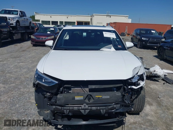 2023 Audi Q3 S line Premium with VIN WA1DECF30P1081652, listed as a IAAI auction lot 41775676 with 46,066 mi miles and . Bid and sale history available at DreamBid. Image 13.