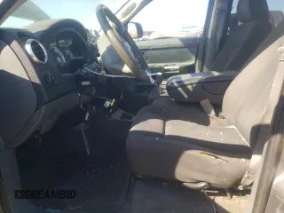 2006 Mitsubishi Raider Duro Cross z VIN 1Z7HC38K06S561639, wystawiony jako Copart lot #73588054 z przebiegiem 166 464 mil mil oraz Szkoda całkowita • Salvage title. Historia ofert i sprzedaży dostępna na DreamBid. Obrazek 7.