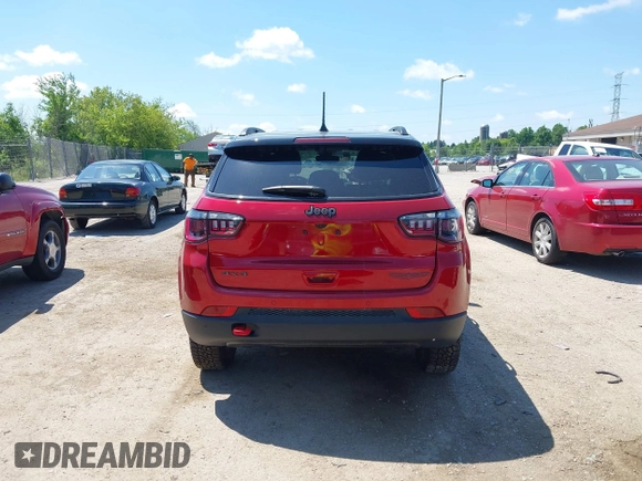 2025 Jeep Compass Trailhawk with VIN 3C4NJDDNXST551154, listed as a IAAI auction lot 42573595 with 4,392 mi miles and . Bid and sale history available at DreamBid. Image 16.