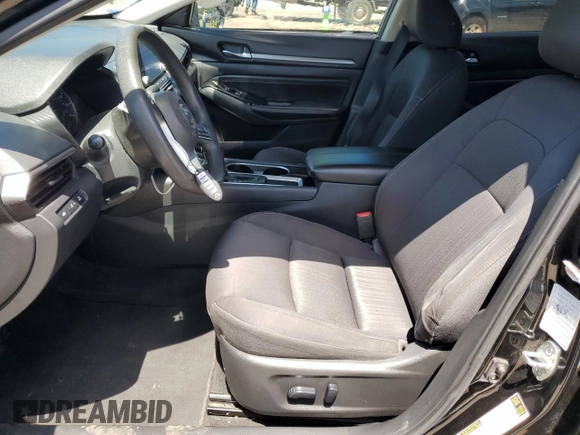 2021 Nissan Altima 2.5 SV with VIN 1N4BL4DV0MN353463, listed as a Copart auction lot 62291304 with 104,768 mi miles and Salvage Title. Bid and sale history available at carsss.com. Image 7.