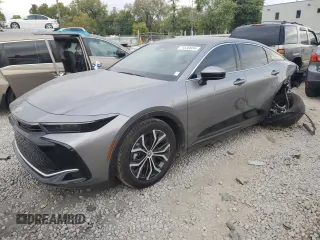 2024 Toyota Crown XLE with VIN JTDAAAAF5R3022095, listed as a Copart auction lot 71530654 with 0 mi miles and Salvage Title. Bid and sale history available at carsss.com. Image 1.