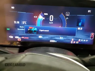 2024 Chevrolet Equinox EV RS z VIN 3GN7DRRR4RS298610, wystawiony jako Copart lot #82022534 z przebiegiem 3 090 mil mil oraz Szkoda całkowita • Salvage title. Historia ofert i sprzedaży dostępna na DreamBid. Obrazek 9.