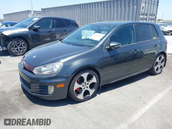 2012 Volkswagen GTI w/Sunroof & Navi PZEV с VIN WVWGD7AJ3CW103062, выставлен на аукционе IAAI как лот 42543885 с пробегом 180 829 миль миль и . История ставок и продаж доступна на DreamBid. Изображение 2.