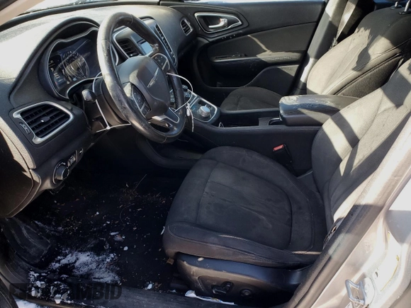 2015 Chrysler 200 Limited with VIN 1C3CCCAB5FN714485, listed as a Copart auction lot 45490505 with 146,295 mi miles and Clean Title. Bid and sale history available at carsss.com. Image 7.