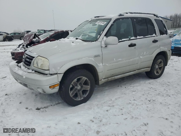 2003 Suzuki Grand Vitara with VIN JS3TD62V634107209, listed as a Copart auction lot 83019744 with 219,180 mi miles and Salvage Title. Bid and sale history available at carsss.com. Image 1.