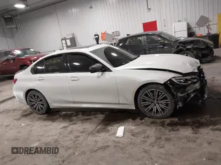 2020 BMW 3 Series M340i xDrive with VIN WBA5U9C08LFJ73063, listed as a IAAI auction lot 41513641 with 52,431 mi miles and . Bid and sale history available at DreamBid. Image 13.