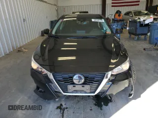 2022 Nissan Sentra SV with VIN 3N1AB8CV3NY206885, listed as a Copart auction lot 50695795 with 56,789 mi miles and Salvage Title. Bid and sale history available at DreamBid. Image 5.