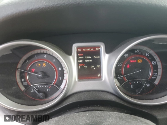 2018 Dodge Journey SE with VIN 3C4PDCAB6JT386173, listed as a Copart auction lot 52683195 with 133,440 mi miles and Salvage Title. Bid and sale history available at carsss.com. Image 9.