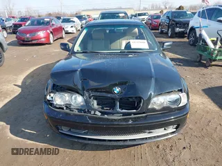 2001 BMW 3 Series 330Ci with VIN WBABN53471JU25262, listed as a IAAI auction lot 41519680 with 119,053 mi miles. Bid and sale history available at carsss.com. Image 6.