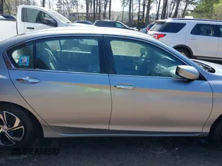 2017 Honda Accord LX with VIN 1HGCR2F33HA163393, listed as a IAAI auction lot 41910028 with 99,282 mi miles. Bid and sale history available at carsss.com. Image 13.