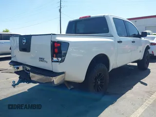 2007 Nissan Titan XE with VIN 1N6AA07A17N210813, listed as a IAAI auction lot 42539828 with 109,416 mi miles and . Bid and sale history available at DreamBid. Image 4.