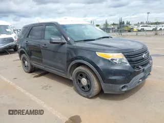 2013 Ford Police Interceptor Utility z VIN 1FM5K8AR6DGC72895, wystawiony jako IAAI lot #42239370 z przebiegiem 210 128 mil mil oraz . Historia ofert i sprzedaży dostępna na DreamBid. Obrazek 1.