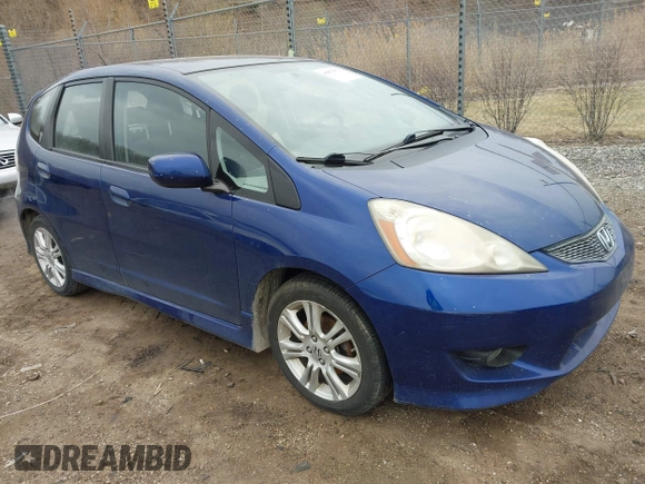 2011 Honda Fit Sport with VIN JHMGE8H53BC001190, listed as a IAAI auction lot 41871571 with 144,789 mi miles and . Bid and sale history available at DreamBid. Image 1.