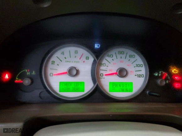 2005 Ford Escape Limited with VIN 1FMCU94105KA90184, listed as a Copart auction lot 45879565 with 178,163 mi miles and Salvage Title. Bid and sale history available at carsss.com. Image 9.