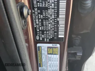 2015 Kia Sorento LX z VIN 5XYKT4A70FG581697, wystawiony jako Copart lot #54708075 z przebiegiem 81 393 mil mil oraz Szkoda całkowita • Salvage title. Historia ofert i sprzedaży dostępna na DreamBid. Obrazek 13.