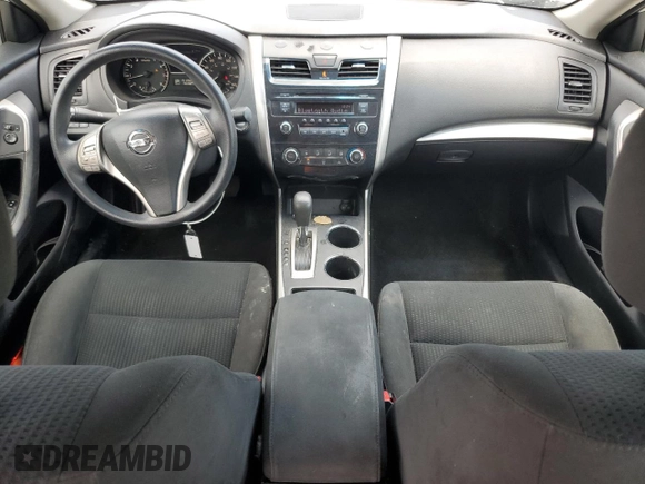 2015 Nissan Altima 2.5 with VIN 1N4AL3AP3FN331231, listed as a Copart auction lot 62698265 with 191,260 mi miles and Clean title. Bid and sale history available at DreamBid. Image 8.