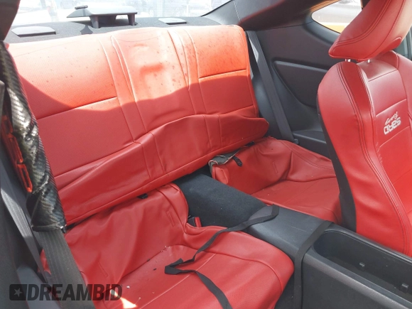 2015 Scion FR-S with VIN JF1ZNAA12F8712371, listed as a IAAI auction lot 42019465 with 21 mi miles. Bid and sale history available at carsss.com. Image 8.