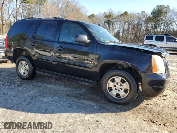 2008 GMC Yukon SLT w/4SB with VIN 1GKFC13068R184438, listed as a Copart auction lot 45032525 with 230,656 mi miles and Salvage Title. Bid and sale history available at carsss.com. Image 4.