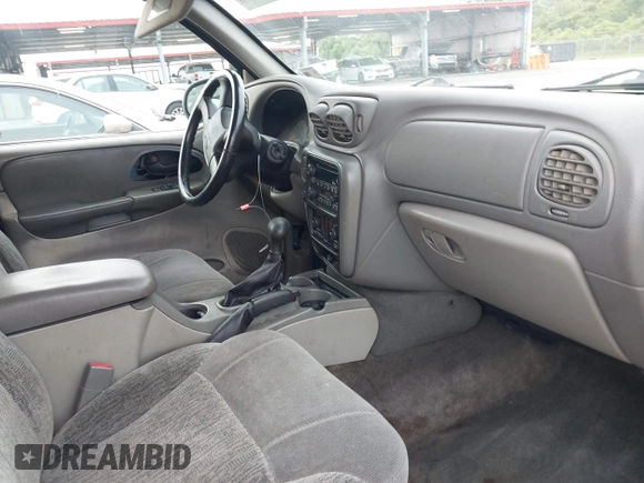 2002 Chevrolet TrailBlazer LS with VIN 1GNDS13S222409615, listed as a IAAI auction lot 42170974 with 241,737 mi miles and . Bid and sale history available at DreamBid. Image 5.