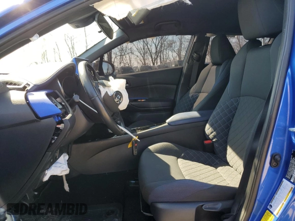 2022 Toyota C-HR XLE with VIN NMTKHMBX6NR141726, listed as a Copart auction lot 46753965 with 40,741 mi miles and Salvage Title. Bid and sale history available at carsss.com. Image 7.