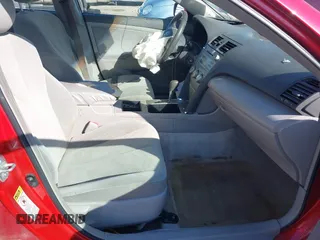 2007 Toyota Camry CE with VIN 4T1BE46K77U183843, listed as a IAAI auction lot 41674245 with 140,949 mi miles. Bid and sale history available at carsss.com. Image 5.