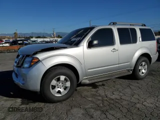2008 Nissan Pathfinder SE with VIN 5N1AR18U28C605215, listed as a Copart auction lot 81089434 with 132,715 mi miles and Salvage Title. Bid and sale history available at carsss.com. Image 1.