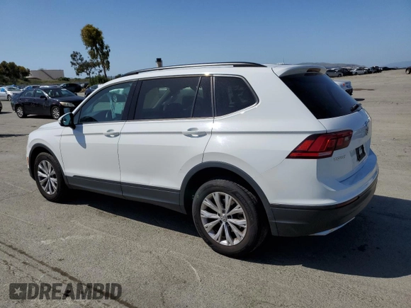 2019 Volkswagen Tiguan S z VIN 3VV0B7AX0KM200859, wystawiony jako Copart lot #53995675 z przebiegiem 71 737 mil mil oraz Szkoda całkowita • Salvage title. Historia ofert i sprzedaży dostępna na DreamBid. Obrazek 2.