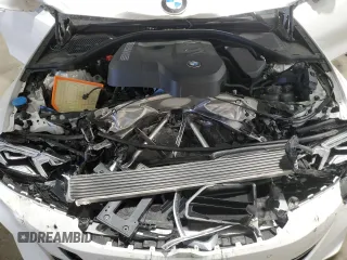 2025 BMW 3 Series 330i xDrive with VIN 3MW89CW02S8F00975, listed as a Copart auction lot 89027935 with 3,667 mi miles and Salvage Title. Bid and sale history available at carsss.com. Image 11.