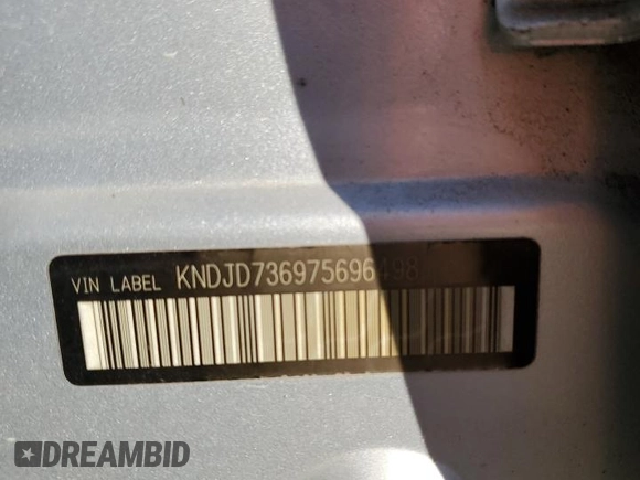 2007 Kia Sorento LX z VIN KNDJD736975696498, wystawiony jako Copart lot #85933984 z przebiegiem 116 434 mil mil oraz Szkoda całkowita • Salvage title. Historia ofert i sprzedaży dostępna na DreamBid. Obrazek 13.