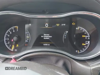 2021 Jeep Grand Cherokee Overland z VIN 1C4RJFCG4MC621214, wystawiony jako IAAI lot #42188010 z przebiegiem 15 559 mil mil oraz . Historia ofert i sprzedaży dostępna na DreamBid. Obrazek 7.