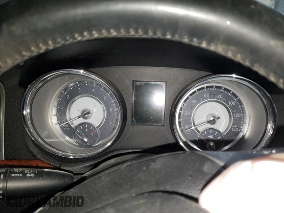 2014 Chrysler 300 z VIN 2C3CCAAG6EH136453, wystawiony jako Copart lot #41767885 z przebiegiem Nie podano mil oraz Szkoda całkowita • Salvage title. Historia ofert i sprzedaży dostępna na DreamBid. Obrazek 9.