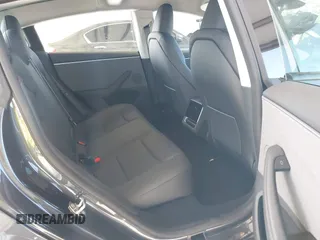 2025 Tesla Model 3 Long Range with VIN 5YJ3E1EA4SF987552, listed as a IAAI auction lot 41959743 with 187 mi miles and . Bid and sale history available at DreamBid. Image 8.