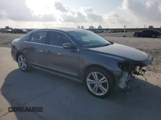 2013 Volkswagen Passat SEL Premium z VIN 1VWCN7A36DC135095, wystawiony jako Copart lot #57338905 z przebiegiem 151 843 mil mil oraz Szkoda całkowita • Salvage title. Historia ofert i sprzedaży dostępna na DreamBid. Obrazek 4.