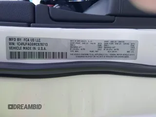 2021 Jeep Grand Cherokee Laredo E with VIN 1C4RJFAG6MC678713, listed as a IAAI auction lot 42015949 with 54,224 mi miles and . Bid and sale history available at DreamBid. Image 9.
