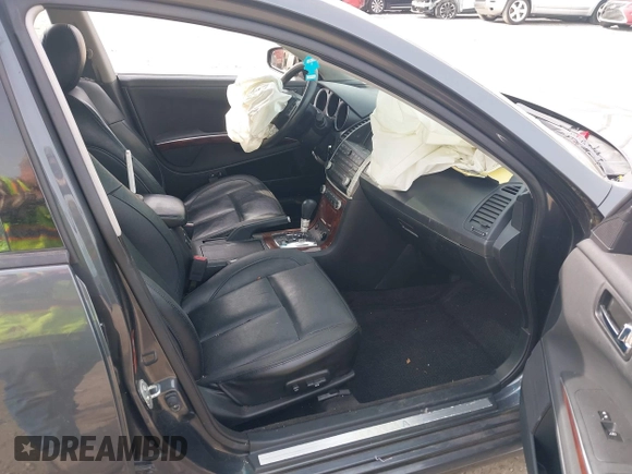 2007 Nissan Maxima SL with VIN 1N4BA41E07C860647, listed as a IAAI auction lot 42098261 with 135,291 mi miles and . Bid and sale history available at DreamBid. Image 5.