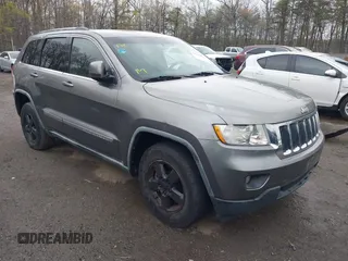 2011 Jeep Grand Cherokee Laredo с VIN 1J4RR4GG0BC608989, выставлен на аукционе IAAI как лот 42040371 с пробегом 128 780 миль миль и . История ставок и продаж доступна на DreamBid. Изображение 1.