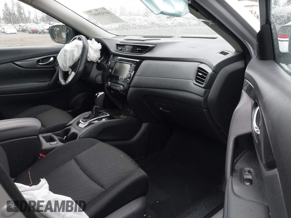 2019 Nissan Rogue SV with VIN KNMAT2MV3KP537050, listed as a IAAI auction lot 41928007 with 84,065 mi miles. Bid and sale history available at carsss.com. Image 5.