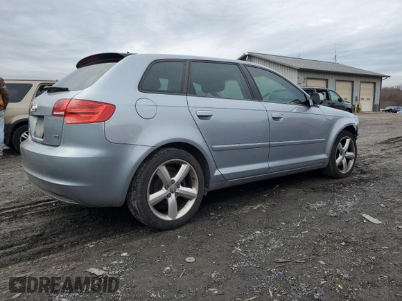 2013 Audi A3 Premium Plus z VIN WAUKJAFM3DA029530, wystawiony jako Copart lot #84448764 z przebiegiem 124 433 mil mil oraz Szkoda całkowita • Salvage title. Historia ofert i sprzedaży dostępna na DreamBid. Obrazek 3.